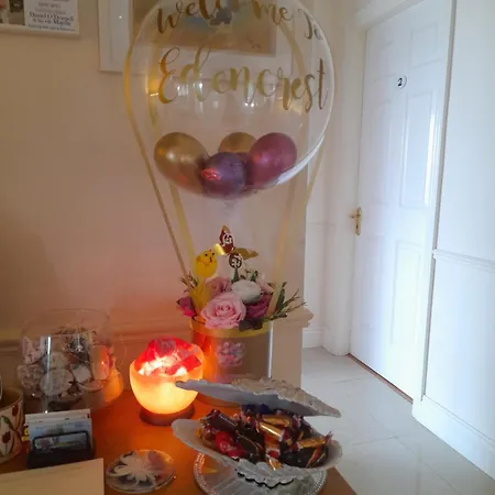 Oda ve Kahvaltı Edencrest