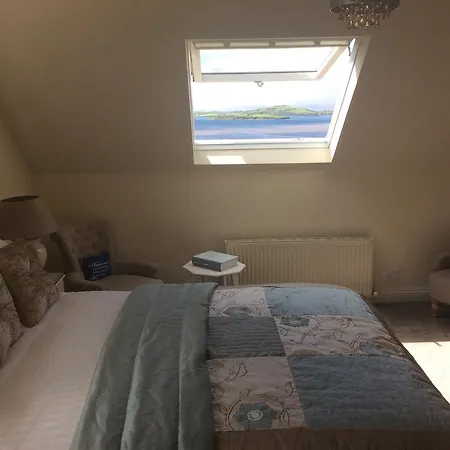 Edencrest Oda ve Kahvaltı 4*