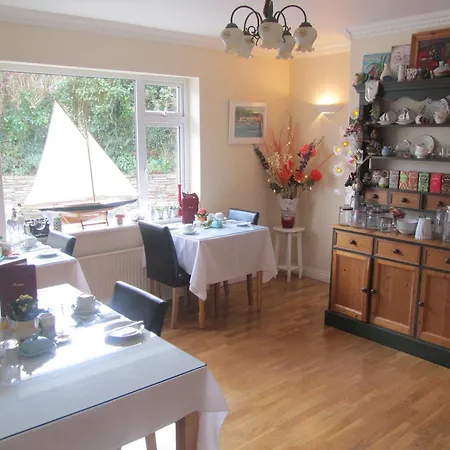 Bed and breakfast Edencrest 4*