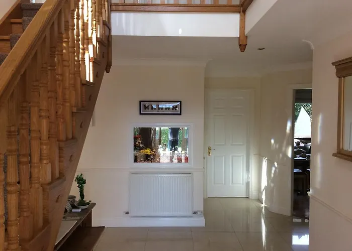 Edencrest Bed & Breakfast 4*