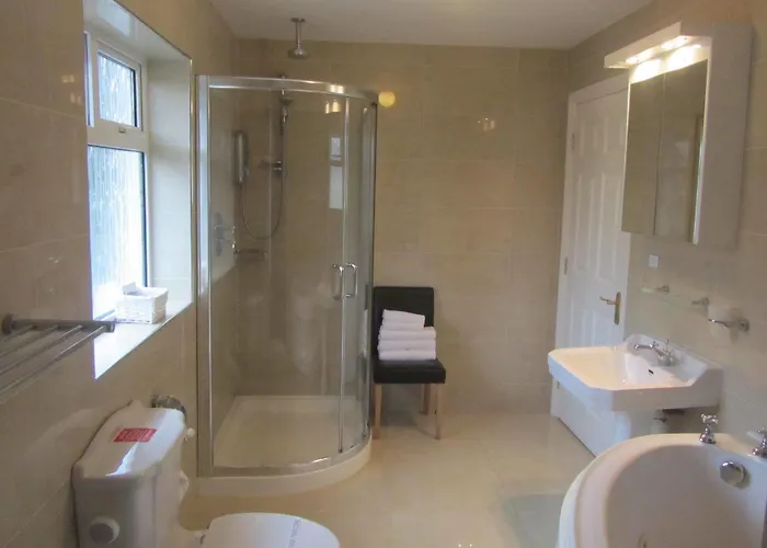 Edencrest Bed & Breakfast